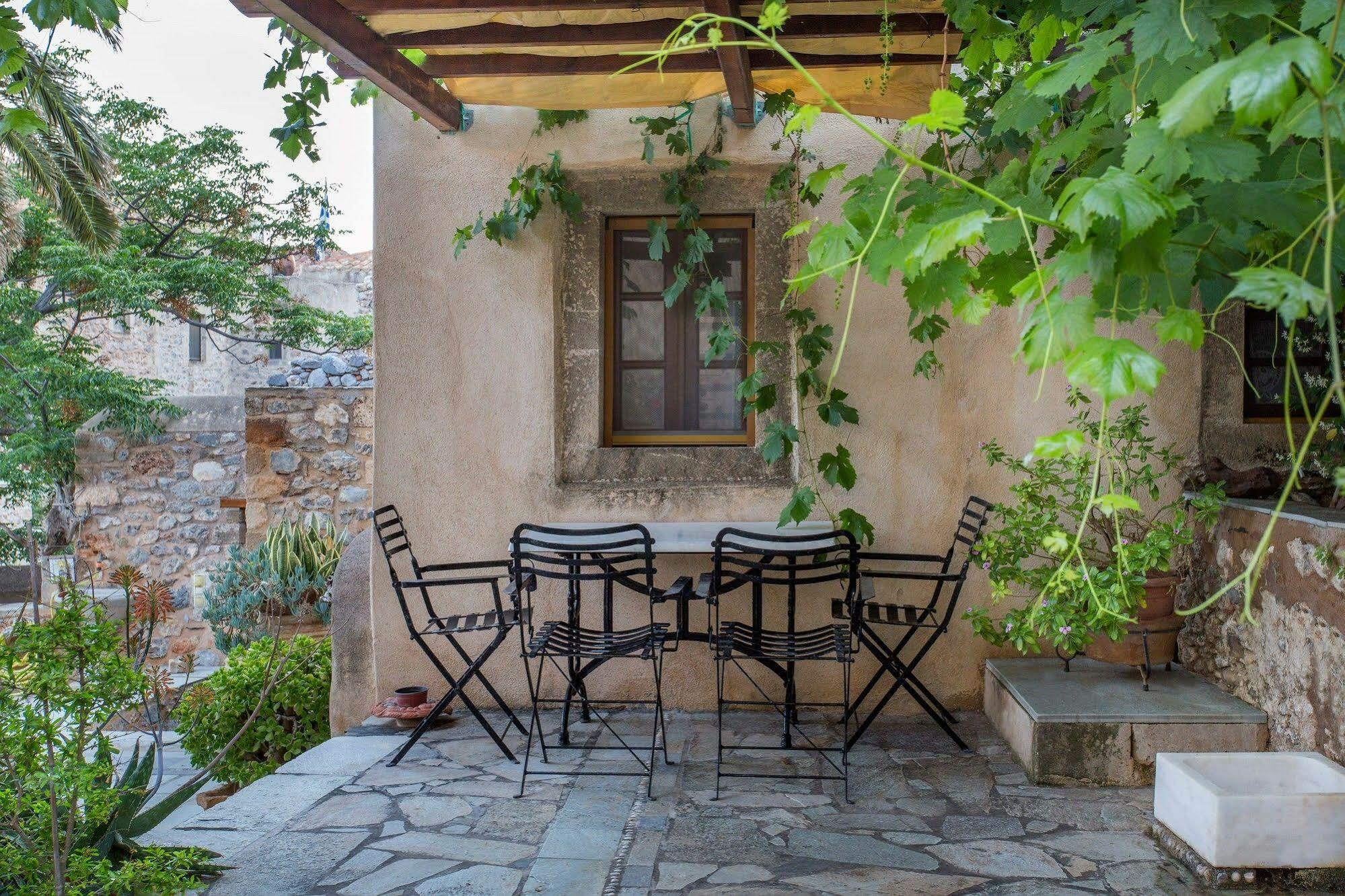 Casa Palma Villa โมเน็มวาซี ภายนอก รูปภาพ